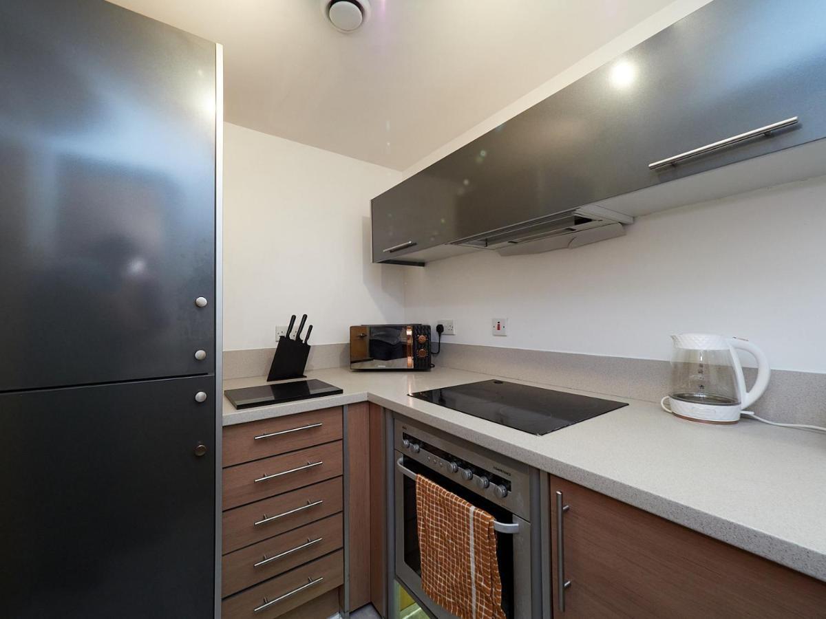 Emerald Suite - Two Story Duplex Apartment - Balcony - Contractors - Family - City Centre - Broadway Plaza - Five Ways - Sleeps 6 Birmingham Extérieur photo